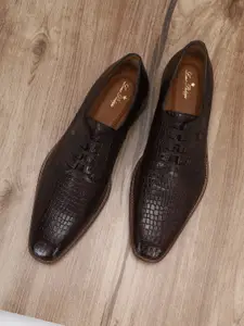Louis Philippe Men Black Textured Leather Formal Derbys