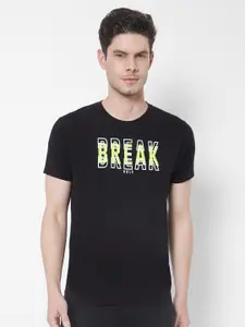 Pepe Jeans Men Black & Yellow Typography Printed Cotton T-shirt