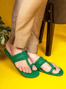 THE MADRAS TRUNK Women Solid Braided Handcrafted Kolhapuri One Toe Flats