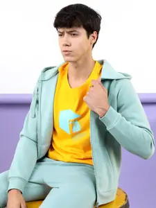 HIGHLANDER Men Blue Hooded Solid Sweatshirt