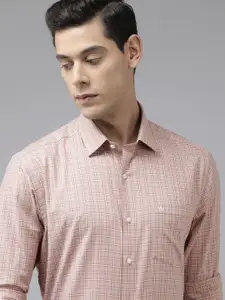 Arrow Men Mauve & White Manhattan Slim Fit Tartan Checked Pure Cotton Formal Shirt