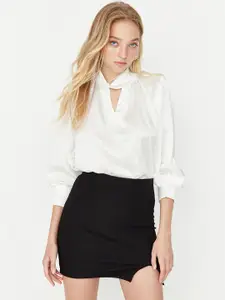 Trendyol Women Black Solid Pure Cotton Pencil Mini Skirt