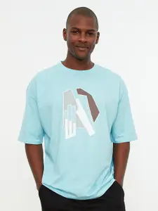 Trendyol Men Blue Printed Drop-Shoulder Sleeves Cotton T-shirt