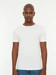 Trendyol Men White Solid Polyester T-shirt