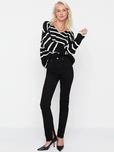 Trendyol Women Black Slim Fit Mildly Distressed Jeans