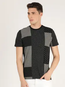 Lee Men Black & Grey Printed Slim Fit Cotton T-shirt