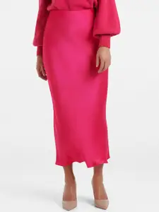 Forever New Women Pink Solid Midi Skirt