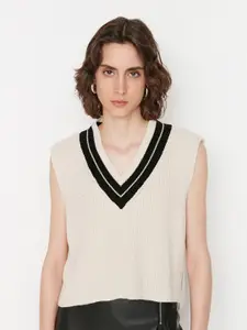 Trendyol Women Grey Ribbed Sweater Vest