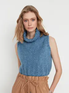 Trendyol Women Blue Ribbed Crop Sweater Vest