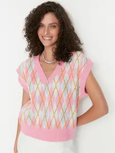 Trendyol Women Pink & White Checked Checked Crop Pullover