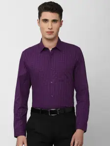 Peter England Men Purple Slim Fit Grid Tattersall Checks Cotton Formal Shirt