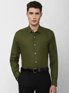 Peter England Men Olive Green Formal Shirt