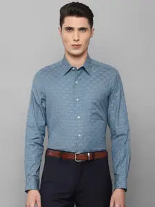 Louis Philippe Men Blue Slim Fit Floral Printed Cotton Formal Shirt