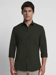 Louis Philippe Sport Men Green Slim Fit Solid  Casual Shirt
