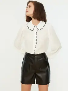 Trendyol Women Black Solid Shorts