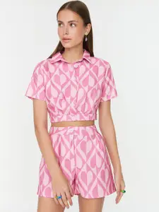 Trendyol Women Pink Printed Shorts