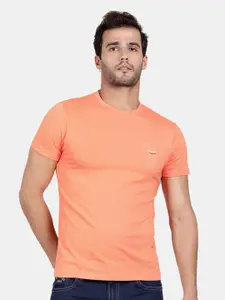 t-base Men Orange Solid Cotton Slim Fit T-shirt
