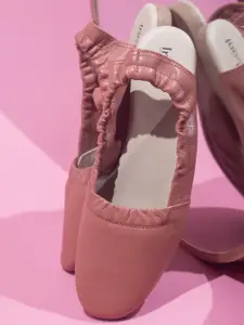Inc 5 Women Peach Textured Synthetic Ballerinas Flats