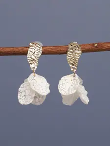 SOHI Women White Contemporary Drop Earrings