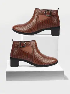 FAUSTO Women Textured Heeled Chelsea Boots