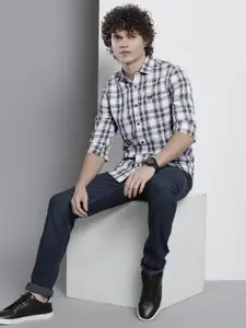 The Indian Garage Co Men Checked Casual Shirt