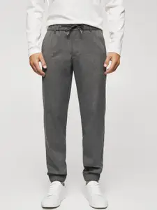 MANGO MAN Solid Sustainable Relaxed Fit Joggers