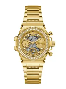 GUESS Women Gold-Plated Stainless Steel Bracelet Style Straps Analogue and Watch