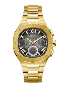 GUESS Men Stainless Steel Bracelet Style Straps Analogue Watch GW0572G2