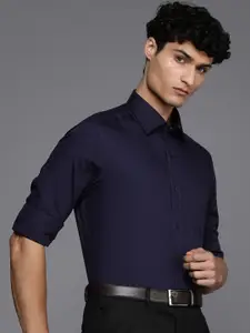 Louis Philippe Permapress Men Pure Cotton Solid Classic Fit Wrinkle Free Wrinkle Free Formal Shirt