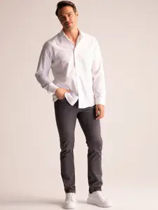 DeFacto Men Mid-Rise Regular Fit Trousers