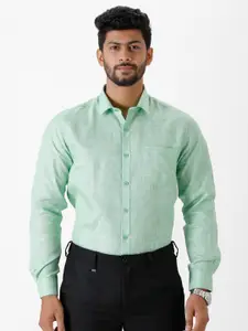 Ramraj Ramraj Men Spread Collar Casual Shirt
