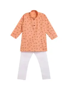 Aj DEZInES Boys  Printed Pure Cotton Kurta with Pyjamas