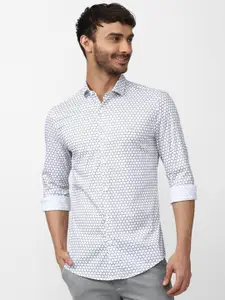 Peter England Men Spread Collar Slim Fit Printed Casual Shirt