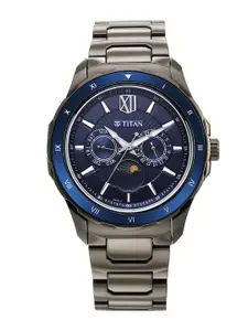 Titan Men Stainless Steel Bracelet Style Straps Analogue Watch 1688KM07