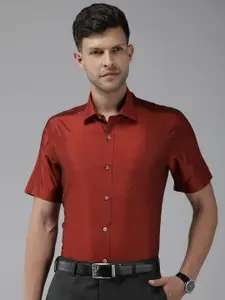 Park Avenue Pure Silk Solid Formal Shirt