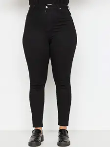 Trendyol Women Plus Size Slim Fit Mid-Rise Cotton Jeans
