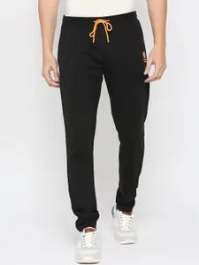 Underjeans by Spykar Men Solid Track Pants