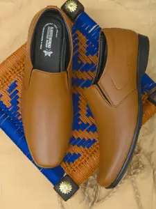 ALBERTO MORENO Men Textured Formal Slip-On Shoes