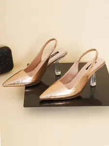 Sherrif Shoes Ankle Loop Textured Block Pumps