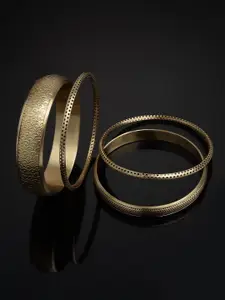 VOGUE PANASH Set Of 4 Gold-Plated Circular Design Bangles