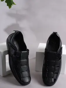 Carlton London Men Velcro Fisherman Sandals