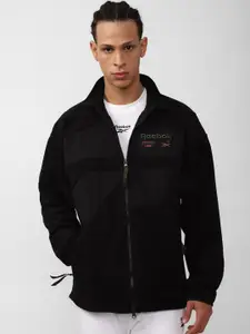 Reebok Men CL Q1 Vector Sporty Jacket with Embroidered
