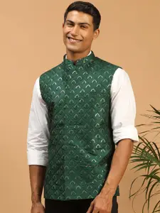 VASTRAMAY Men Embellished Woven Nehru Jacket