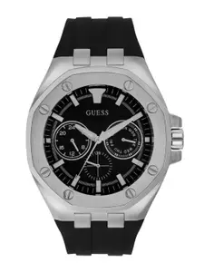 GUESS Men Textured Dial Fold Over Strap Analogue Watch GW0446G1