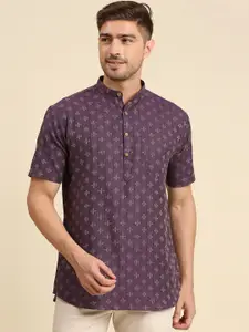RAJUBHAI HARGOVINDAS Men Geometric Woven Design Dobby Cotton Kurta