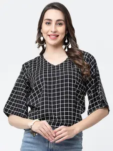MISS AYSE V-Neck Checked Top
