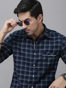 The Roadster Lifestyle Co. Men Pure Cotton Tartan Checked Casual Shirt