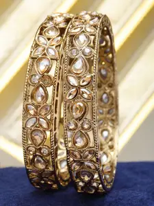 KARATCART Set of 2 Gold-Plated Kundan Stones-Studded Floral Shape Rajwadi Antique Bangle