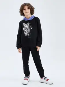 DeFacto Boys Printed Hooded T-shirt with Trousers