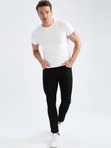DeFacto Men Mid Rise Clean Look Jeans